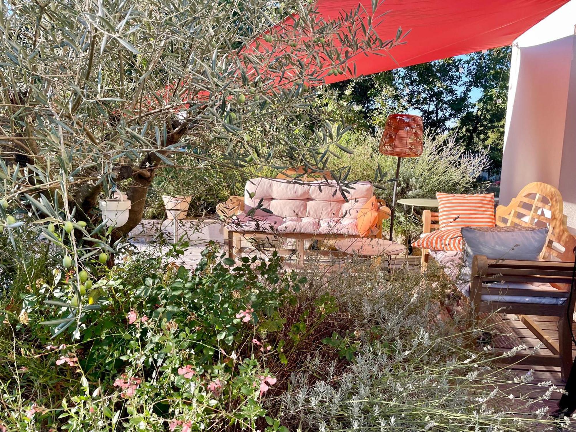Maison D'Hotes De Charme Le Clos De La Fontaine Piscine & Spa Labastide-Marnhac Eksteriør billede